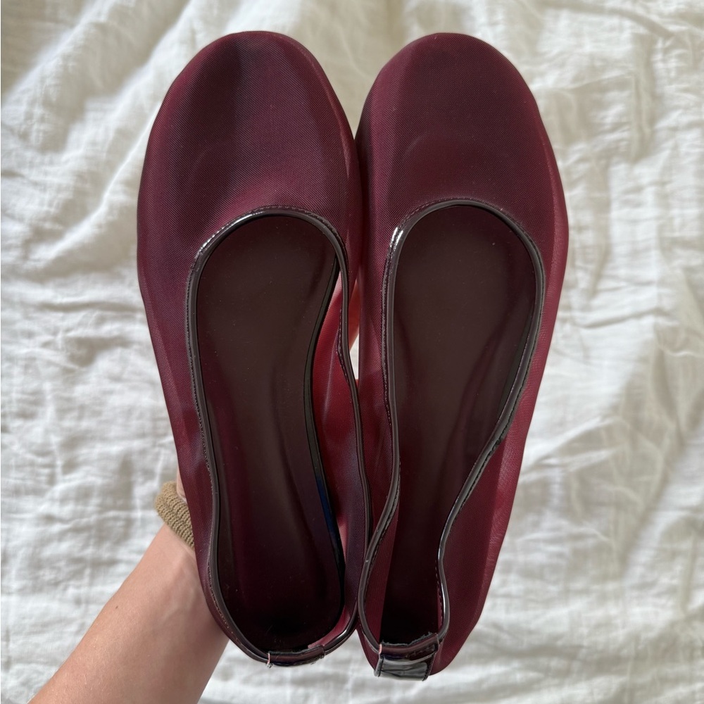 Burgundy Mesh Flats